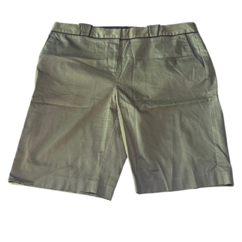 Attention Olive Women's Bermuda Shorts